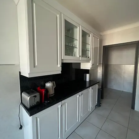Promenade Des Anglais, 7e Etage, Vue Degagee Sur La Mer Apartment