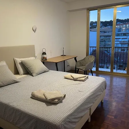 Promenade Des Anglais, 7e Etage, Vue Degagee Sur La Mer Nice