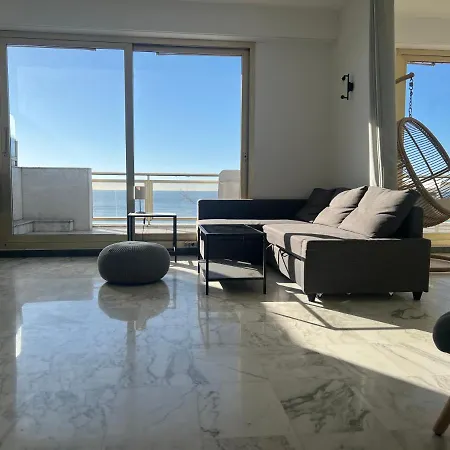 Promenade Des Anglais, 7e Etage, Vue Degagee Sur La Mer Apartment *