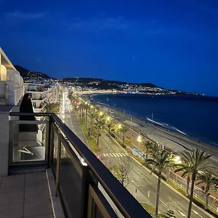Promenade Des Anglais, 7e Etage, Vue Degagee Sur La Mer Apartamento
