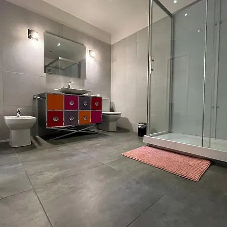 Appartamento Promenade Des Anglais, 7e Etage, Vue Degagee Sur La Mer